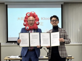 Left_Hiroshi_Mizohata_Chairman_Osaka_Convention___Tourism_Bureau_Wataru.jpg