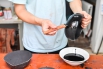 漆器制作中的“髹漆”_040409.jpg